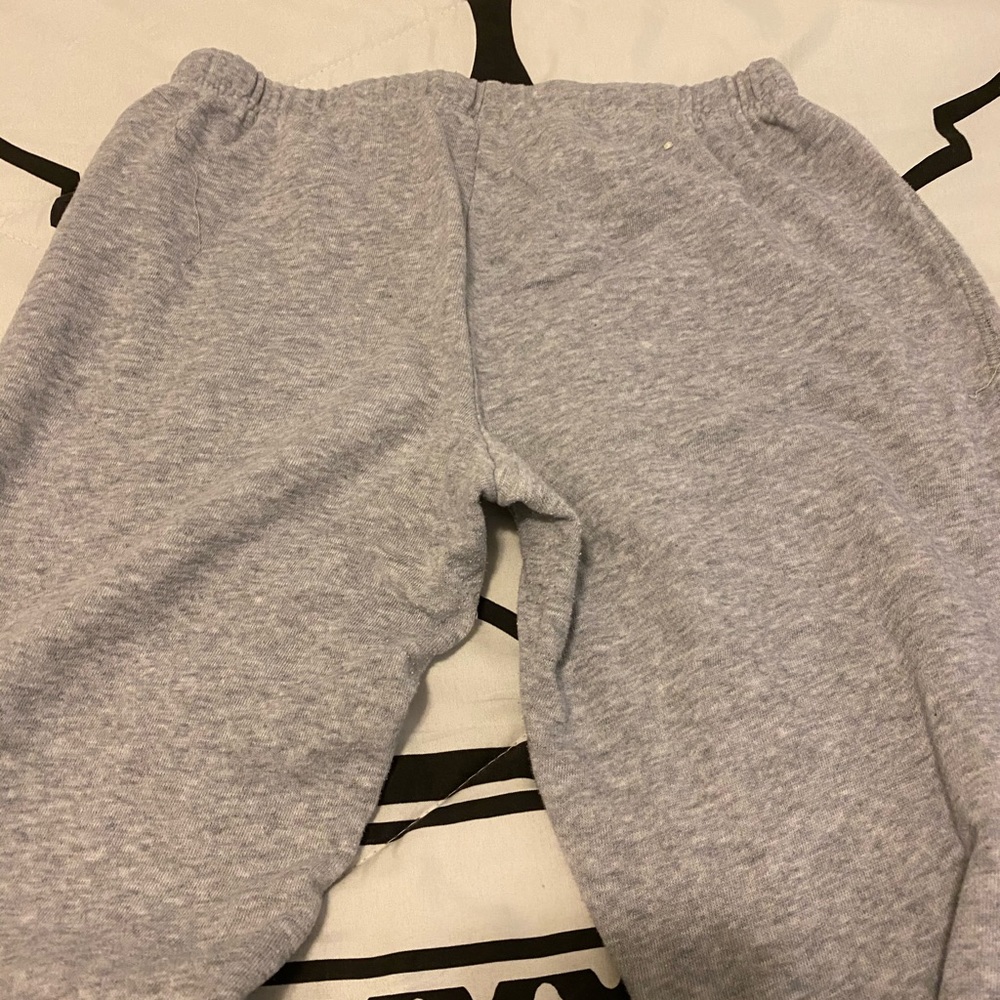 Comfy sweats - Picture 4 of 4